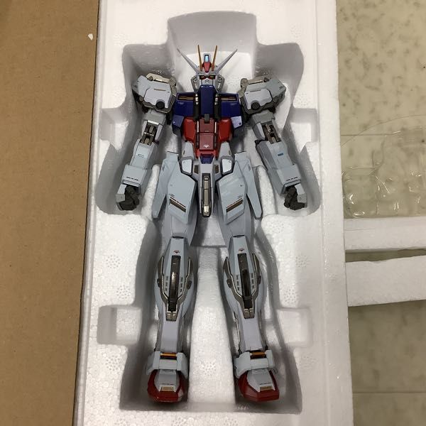 1円〜 METAL BUILD 機動戦士ガンダムSEED ストライクガンダム ヘリオポリス ロールアウト Ver._画像2