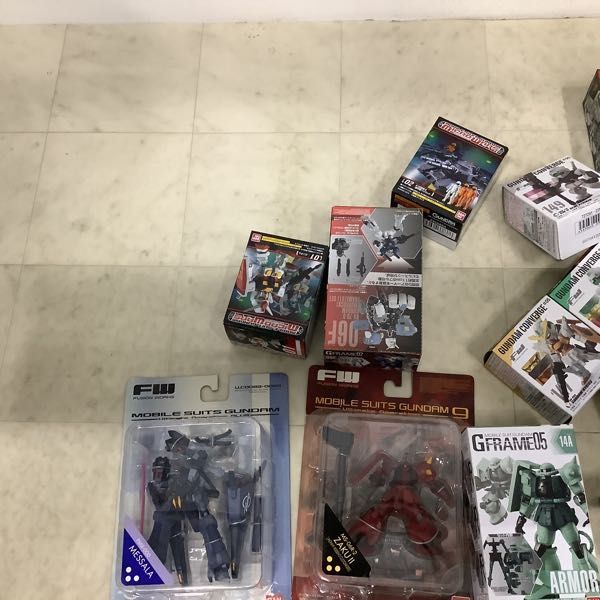 1円〜 訳あり GUNDAM CONVERGE ガンダムキュリオス、FW Ultimate Operation ジオング、グフ フライトタイプ他_画像4