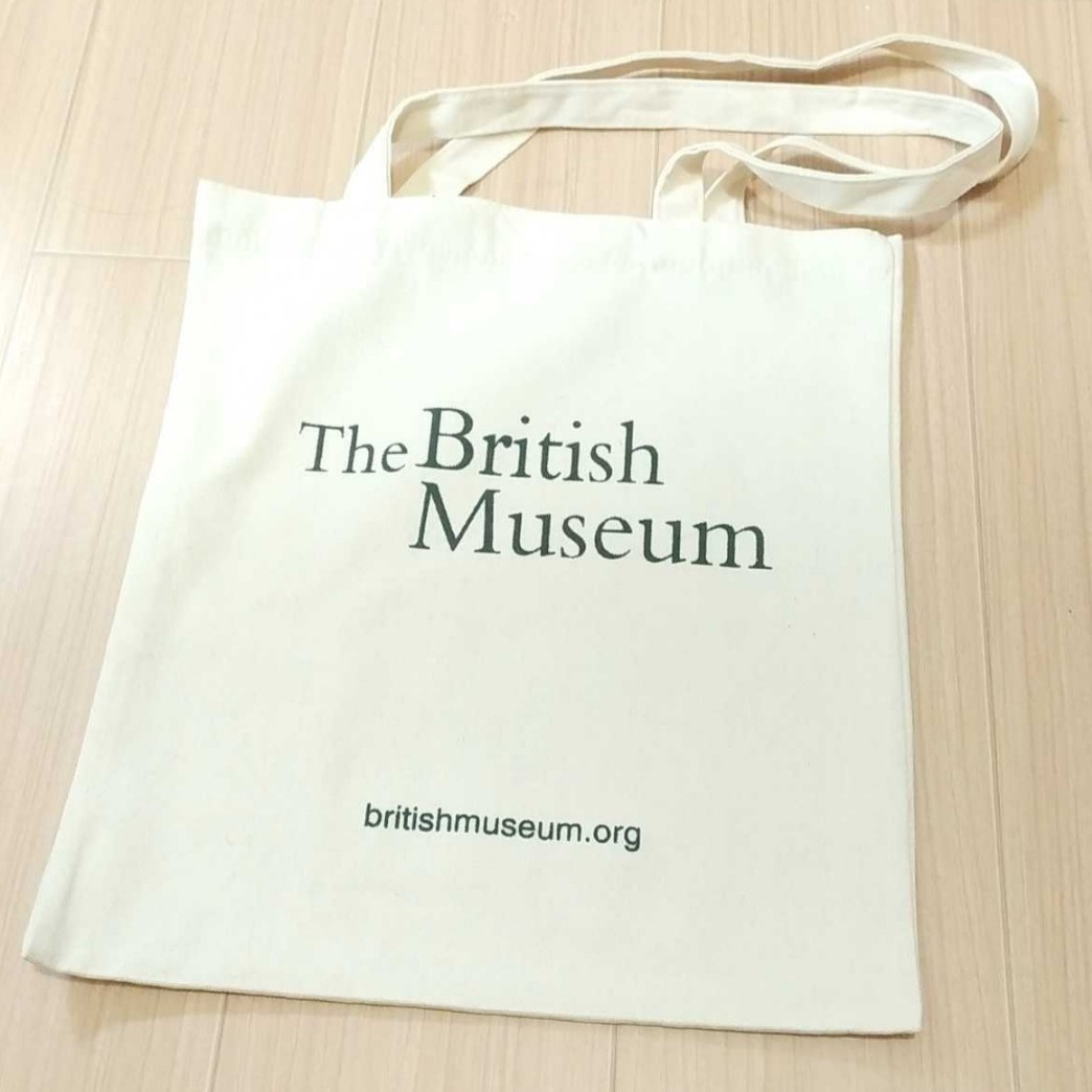 ☆新品☆大英博物館 トートバッグ エコバッグ ホワイトベージュ イギリス ロンドン ブリティッシュミュージアム A4 の画像1