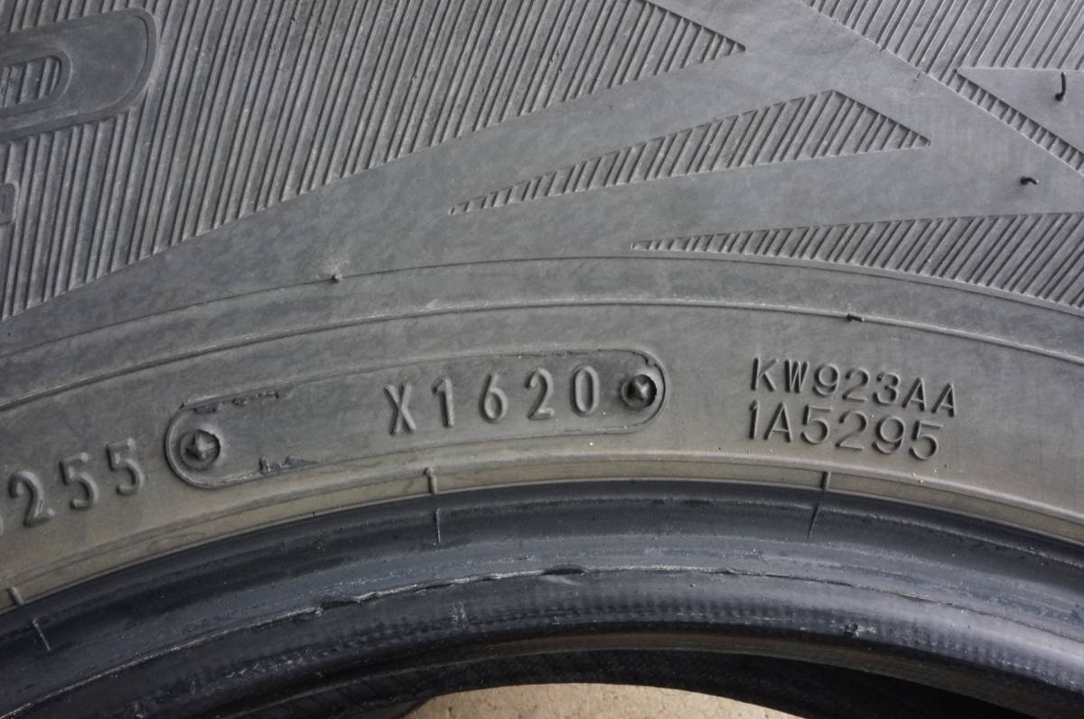 13・２０年製DLスタッドレス★195/80R15 107/105L LT★中古4本★ハイエース・キャラバン等_画像9