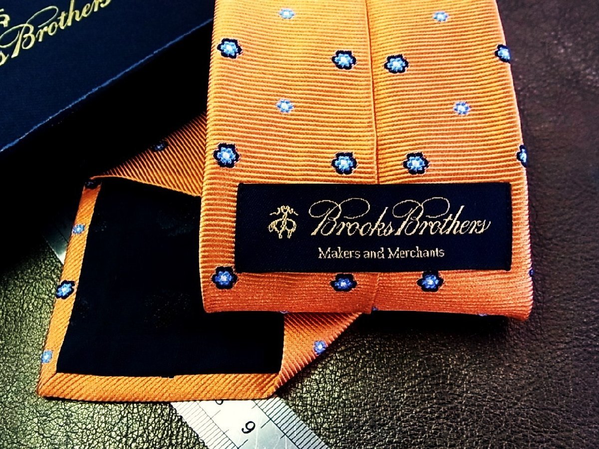 ★並品★4R01848【BROOKS BROTHERS】ブルックスブラザーズ「花 小花 柄」ネクタイ_画像2