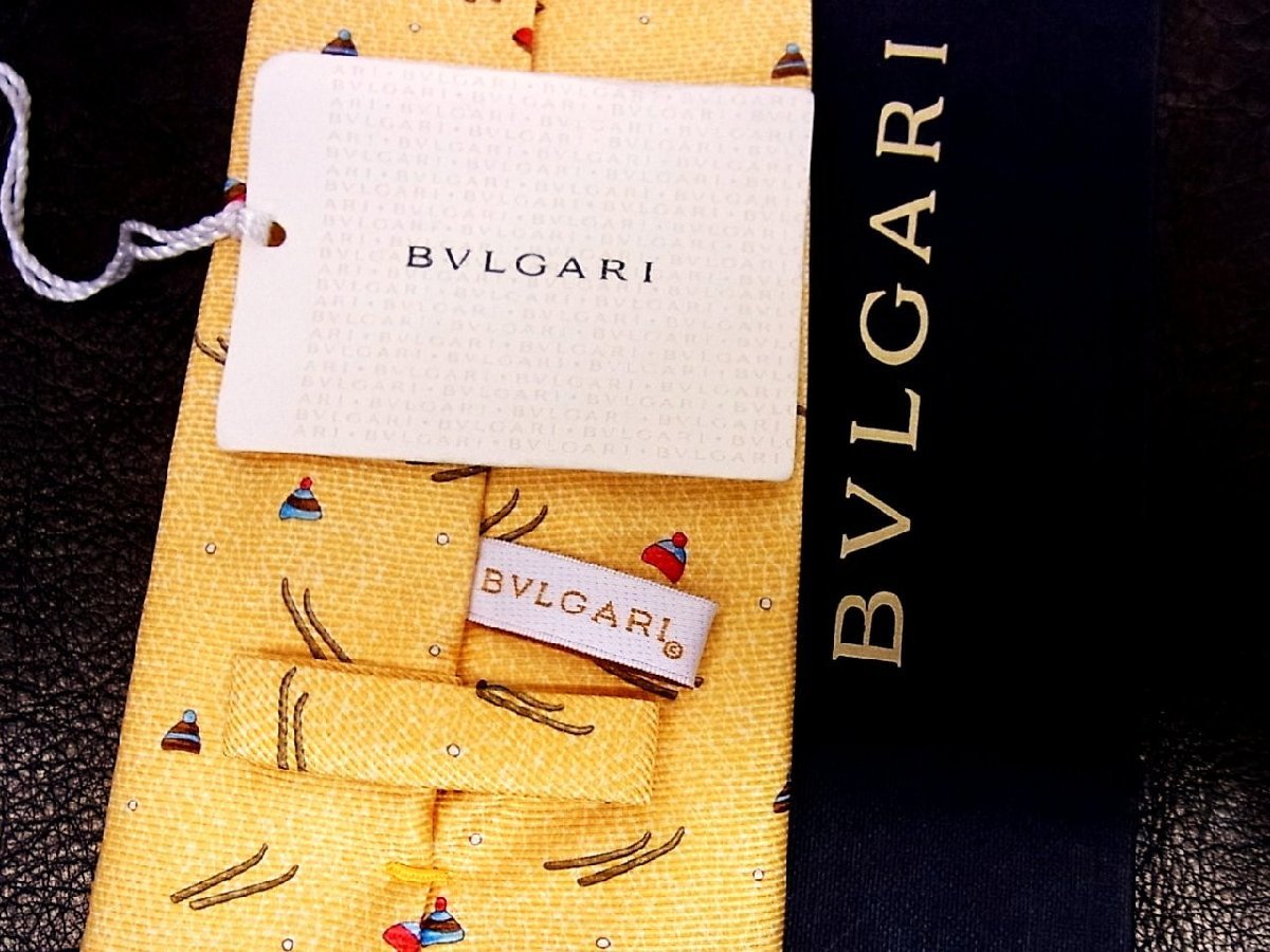 ★並品★4R01275【BVLGARI】ブルガリ「帽子 ニット帽 スキー 柄」最高級セッテピエゲ ネクタイ_画像3