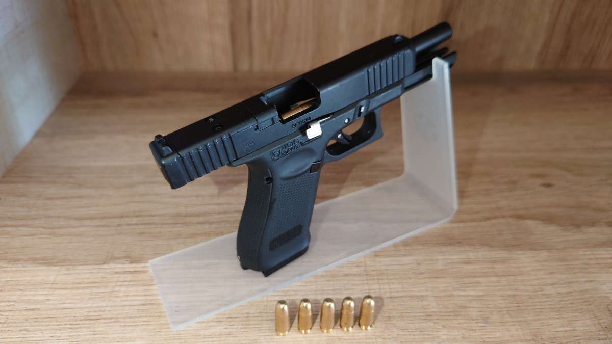 精巧1/2スケール　ミニチュアモデルガン　　　Glock17 GEN5　ブラック　モデルガン　トイガン　ミニチュアガン