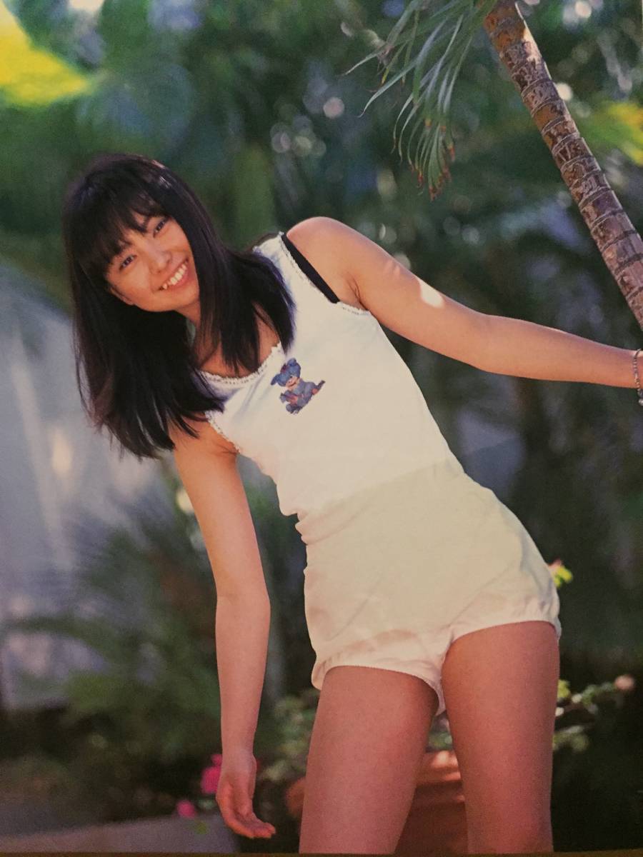 古本 帯なし 写真集 tag 野村佑香 8cmCD-ROM(CD-EXTRA)付き 撮影 古本 帯なし 写真集 tag 野村佑香 8cmCD-ROM(CD-EXTRA)付き 撮影