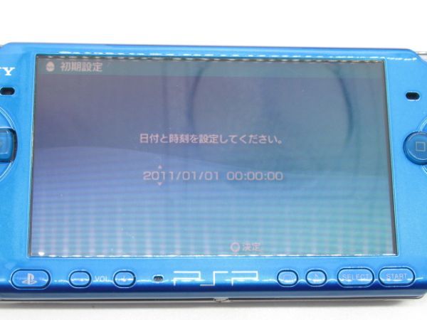 AA 12-7 美品 SONY ソニー プレイステーションポータブル PSP-3000 VB ブルー 初期化済 箱.取説.2GBメモリ.充電ケーブル付 携帯ゲーム機_画像5