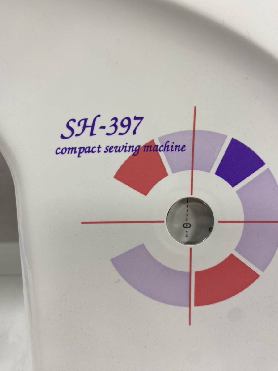 SINGER SH-397 compact sewing machine_画像4