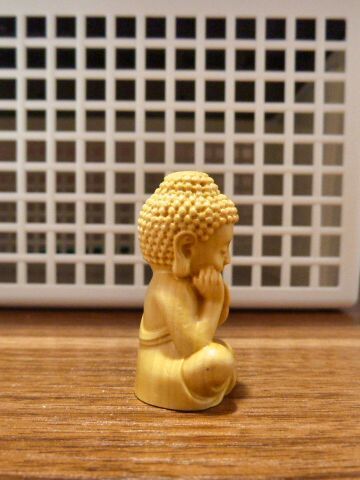 *N20231125. Buxus microphylla material tree carving manner Buddhist image * handicraft ( new goods * unused )