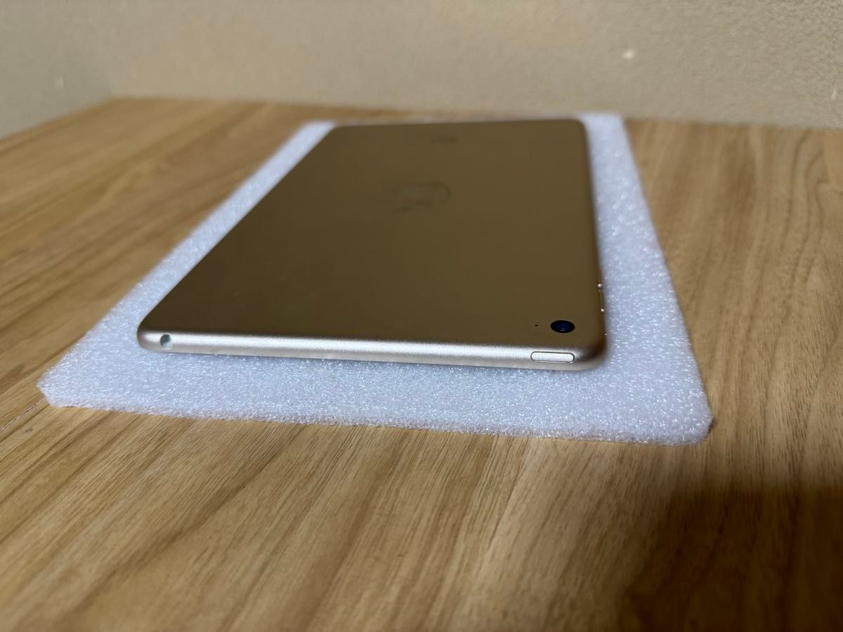 iPad Mini 4 Wi-Fi 128GB ゴールド FK9Q2J/A A1538 動作確認済み iPad Mini 4 Wi-Fi 128GB ゴールド FK9Q2J/A A1538 動作確認済み