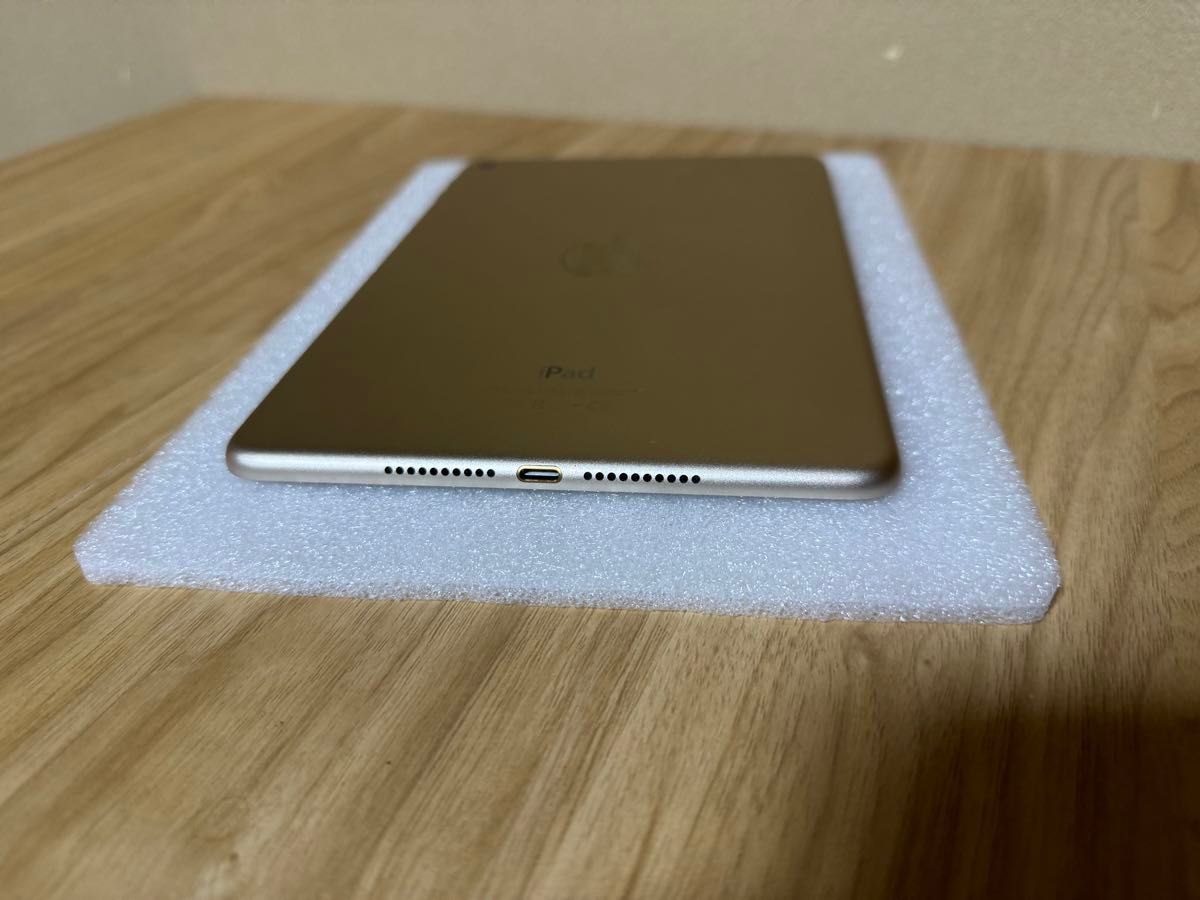 iPad Mini 4 Wi-Fi 128GB ゴールド FK9Q2J/A A1538 動作確認済み iPad Mini 4 Wi-Fi 128GB ゴールド FK9Q2J/A A1538 動作確認済み