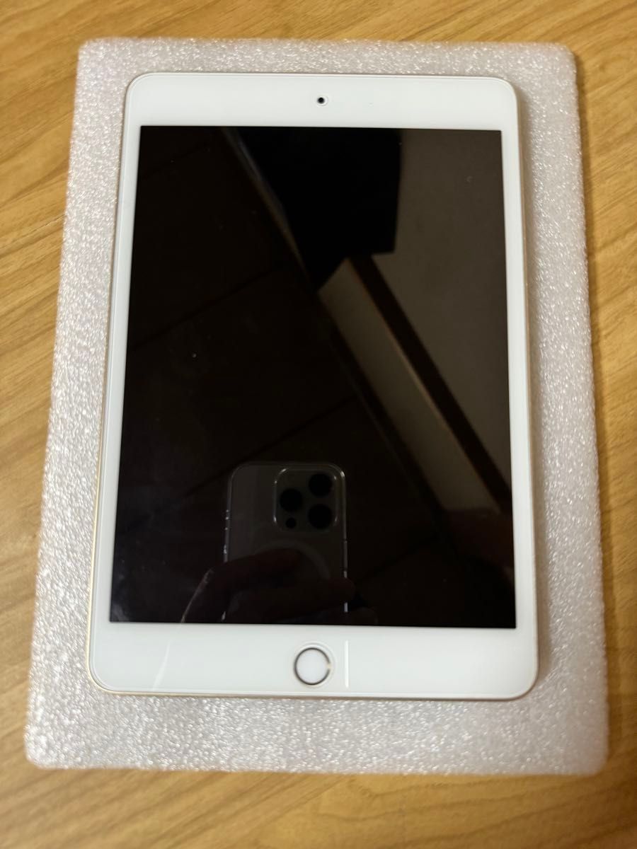 iPad Mini 4 Wi-Fi 128GB ゴールド FK9Q2J/A A1538 動作確認済み iPad Mini 4 Wi-Fi 128GB ゴールド FK9Q2J/A A1538 動作確認済み