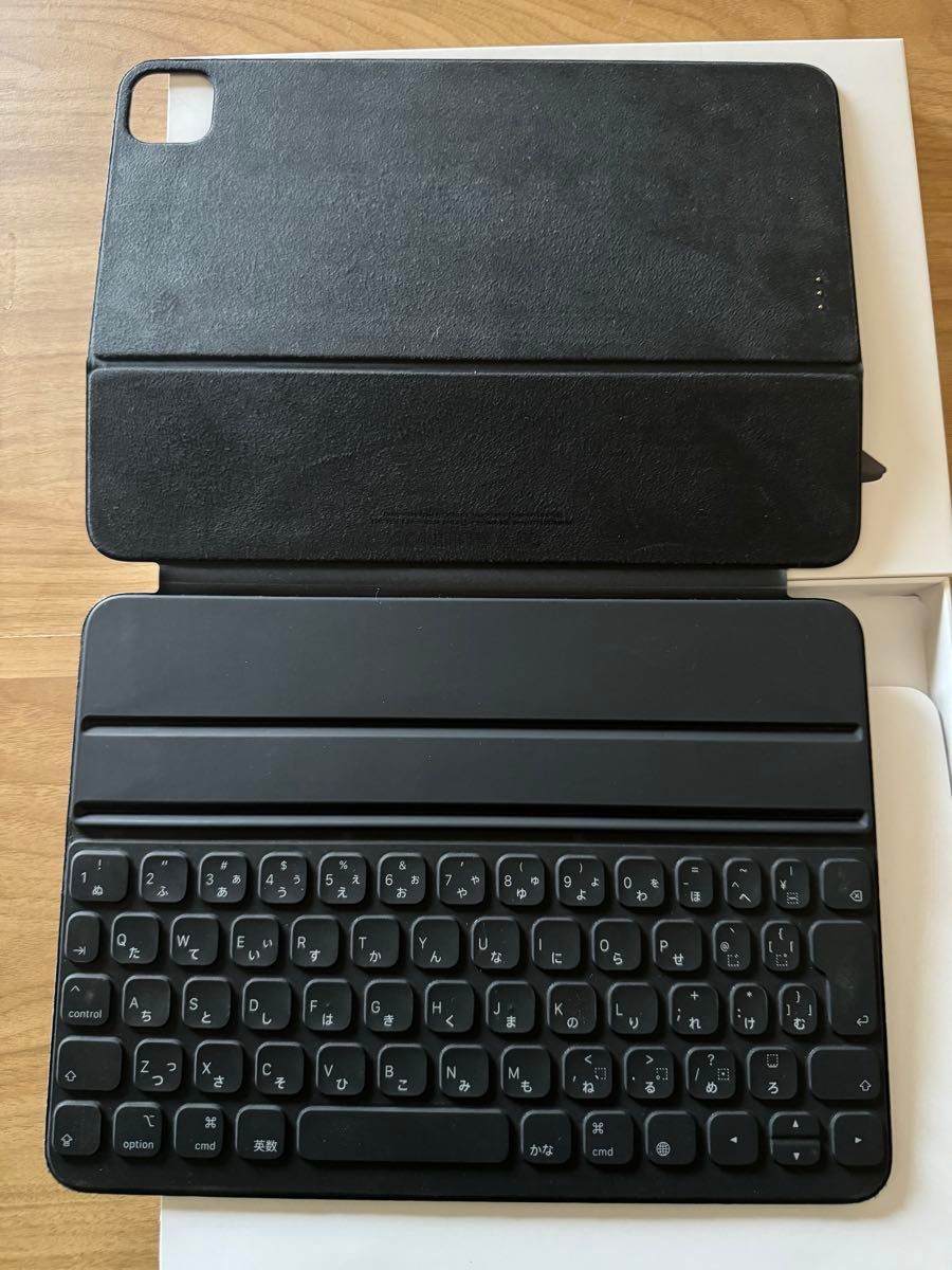 Smart Keyboard Folio ( 11インチ ) 日本語 - MXNK2J/A A2036 Smart Keyboard Folio ( 11インチ ) 日本語 - MXNK2J/A A2036