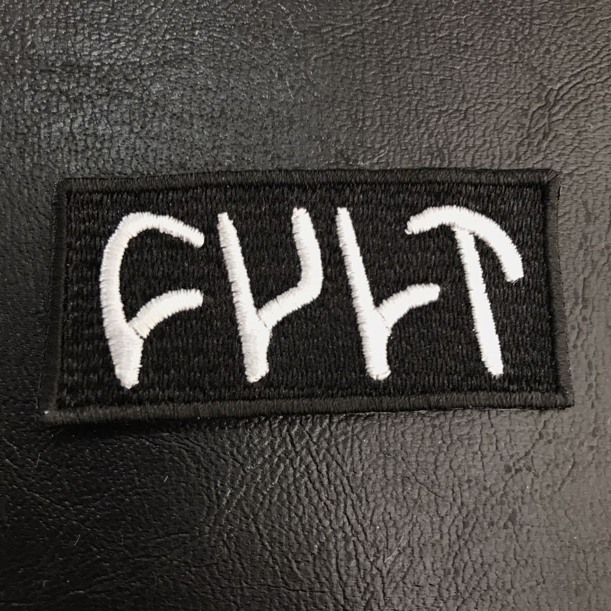 CULT カルト ロゴ アイロンワッペン 63×30mm - BMX スノーモト スノースクート モトクロス パッチ 定形郵便送料無料 sonntagpatches_画像2