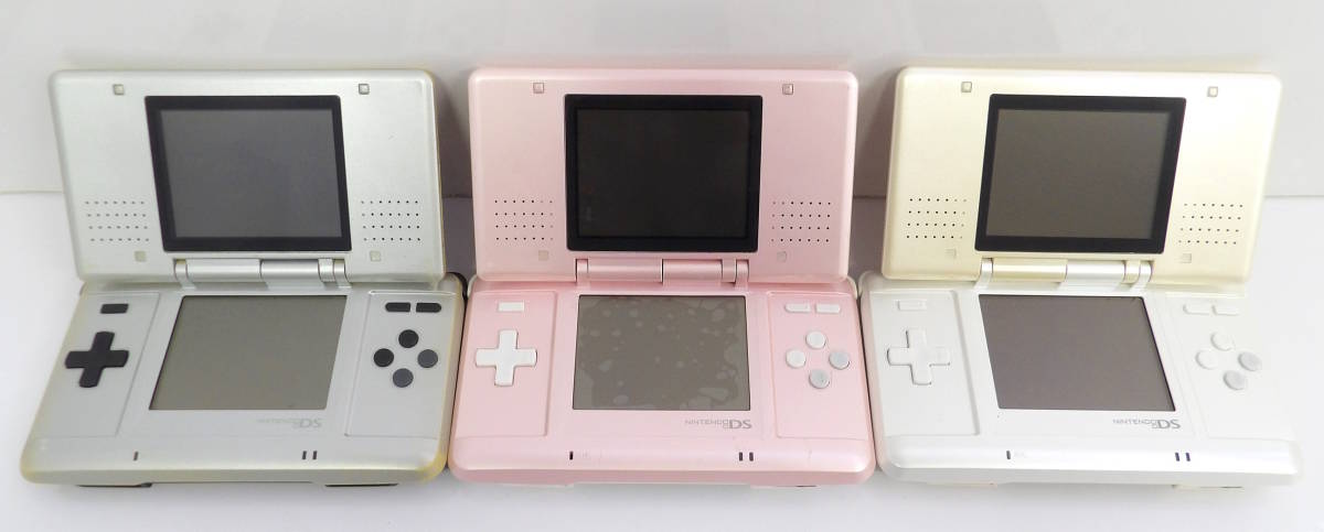 【よろづ屋】Nintendo DS 7台セット + ゲームソフト7本 本体 NTR-001 デジモン ポケットモンスター さわる メイドインワリオ(T0124-60)_画像3