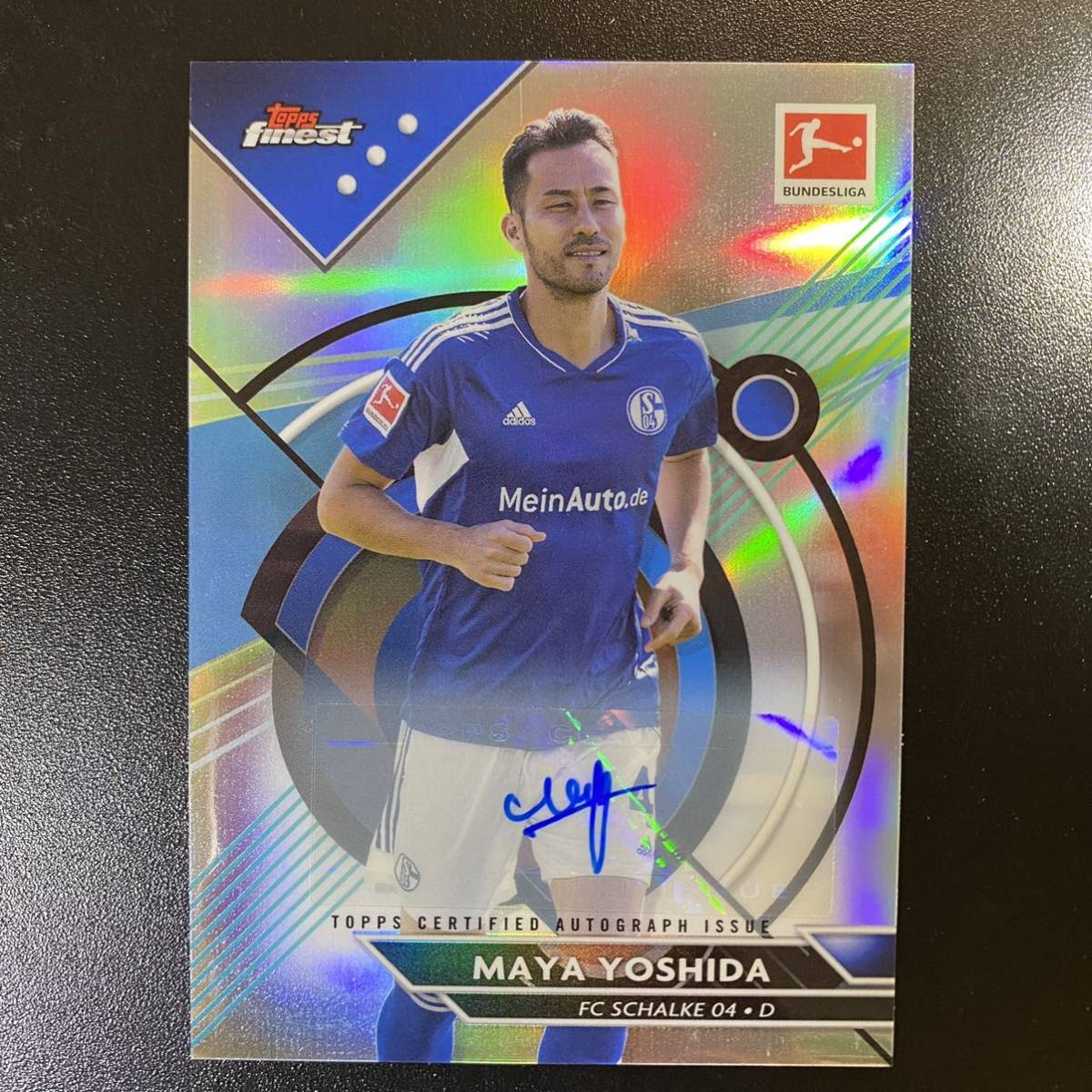Maya Yoshida 2022-23 Topps Finest Bundesliga Autograph Schalke Auto 直筆サインカード 吉田麻也_画像1