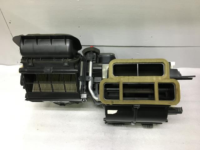 パレット MK21S エアコンクーリングユニット エバポレーター パレット MK21S エアコンクーリングユニット エバポレーター