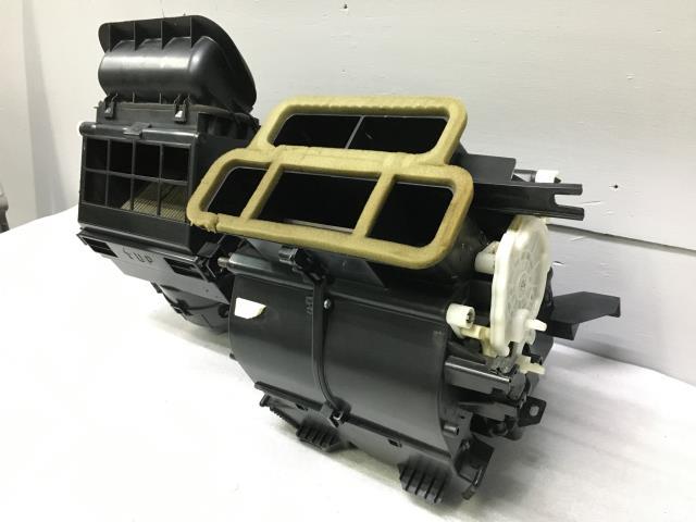 パレット MK21S エアコンクーリングユニット エバポレーター パレット MK21S エアコンクーリングユニット エバポレーター