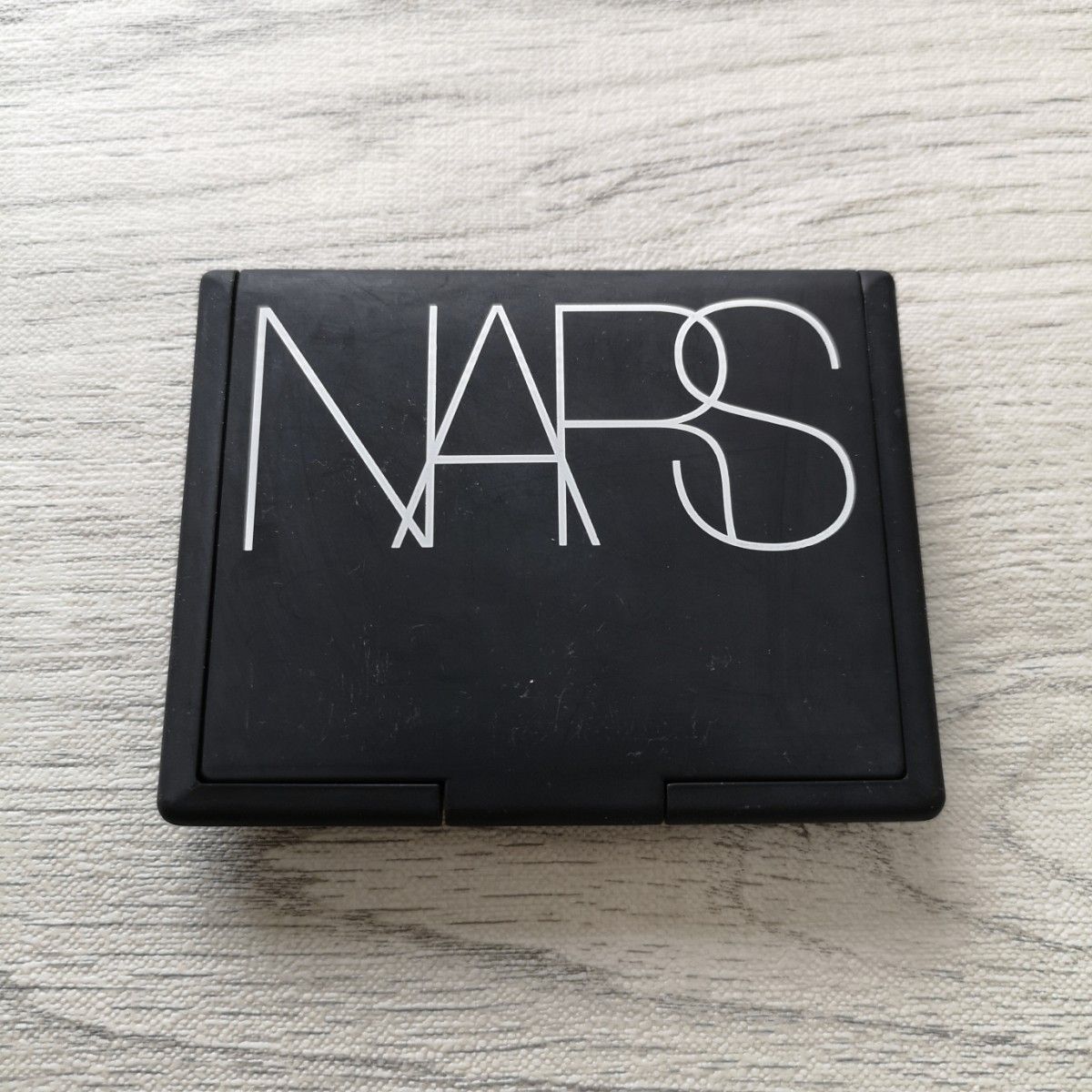 NARS ナーズ ライトリフレクティングセッティングパウダー プレスト