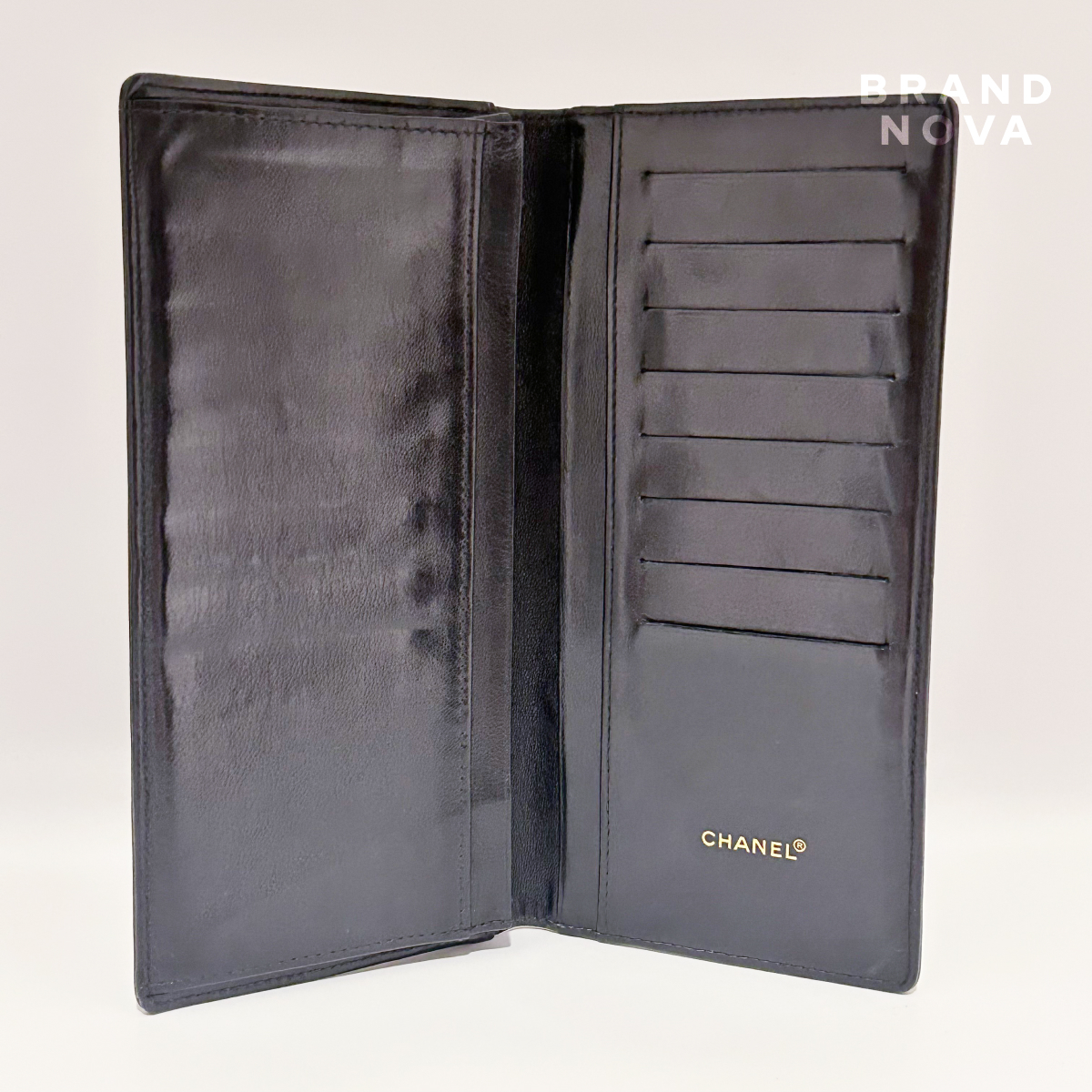 CHANEL シャネル チョコバー 二つ折り 長財布 ブラック 112