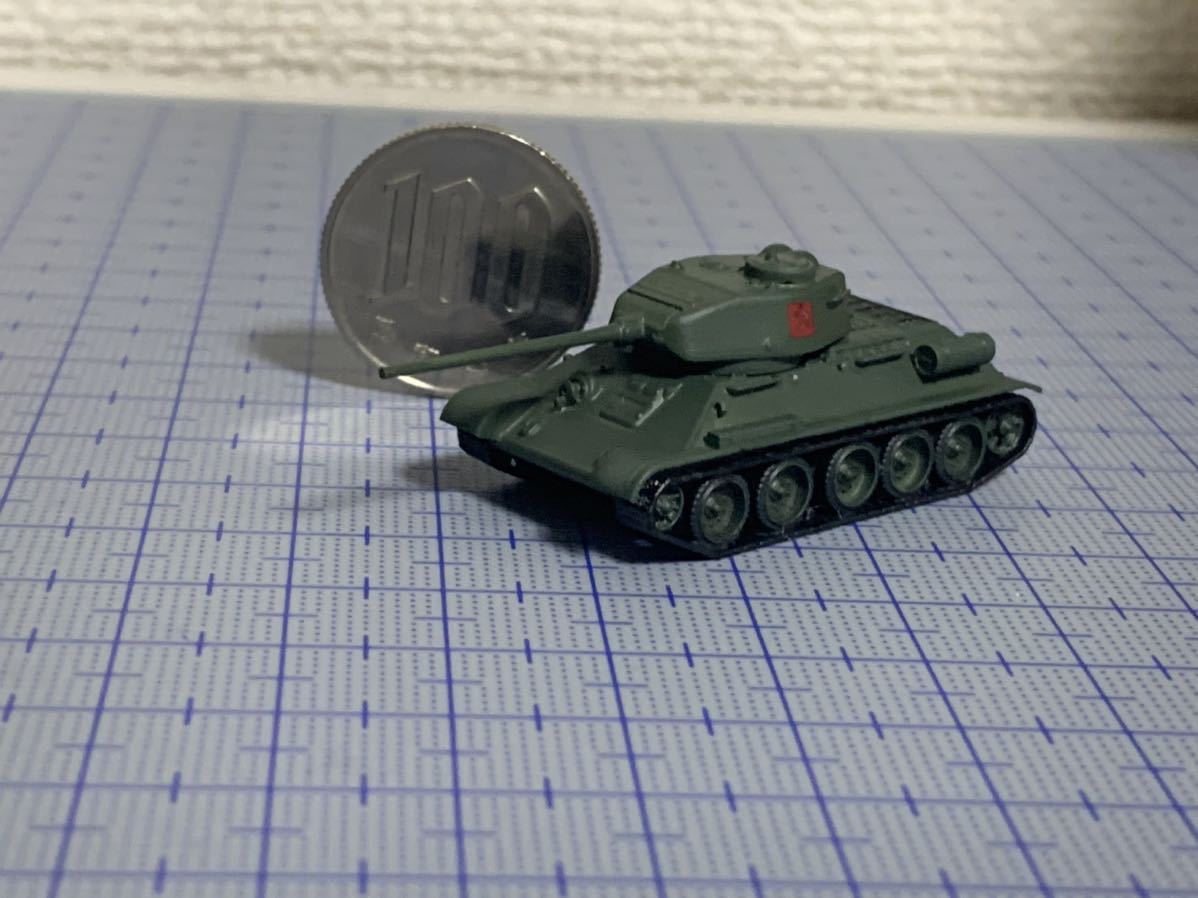 ガールズ&パンツァー　1/144 プラウダ高校　T-34/85 塗装済完成品　ガルパン_画像1