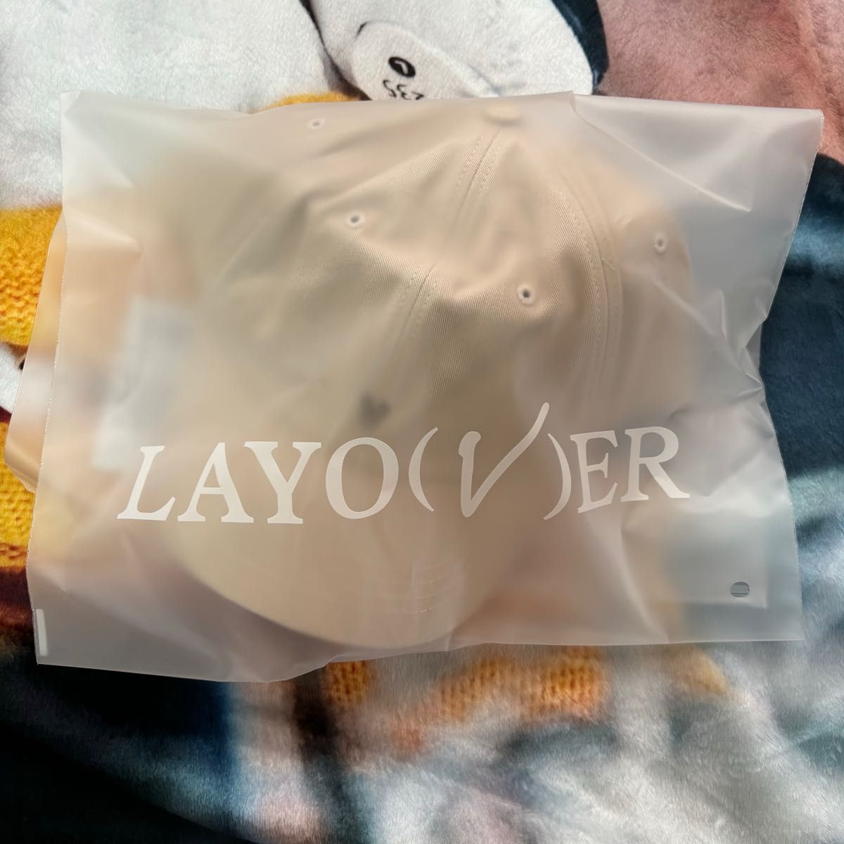 BTS V テテ LAYOVER CAP 帽子 beige レイオーバー アイドル BTS V テテ LAYOVER CAP 帽子 beige レイオーバー アイドル