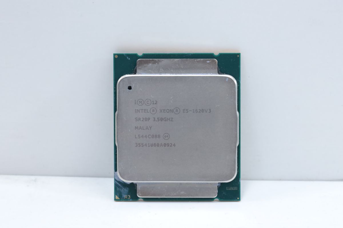 Intel XeonE5 1620V3 3.5Hz LGA2011-3 4コア8スレッド 動作品　　　送料180円