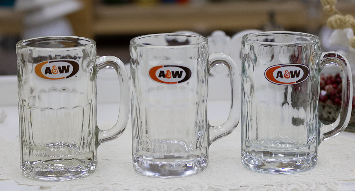 A&W レストラン ルートビア ビールジョッキ 3個セット ハンバーガー ビンテージ ビール ビアマグの画像1