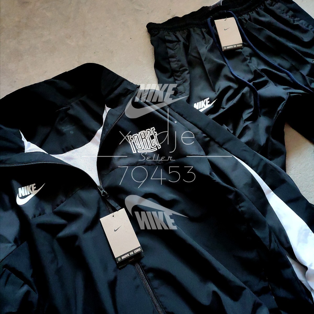 新品 正規品 NIKE ナイキ ウィンドブレーカー 上下セット 新品 正規品 NIKE ナイキ ウィンドブレーカー 上下セット