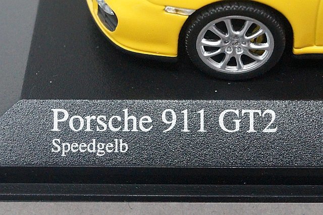 MINICHAMPS ミニチャンプス 1/43 Porsche ポルシェ 911 GT2 2007 イエロー 400066300_画像4
