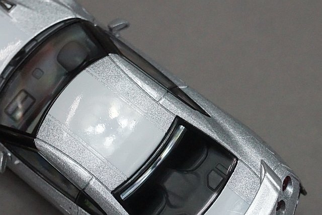 TOMICA トミカリミテッドヴィンテージネオ 1/64 NISSAN 日産 GT-R 50th アニバーサリー 2020 モデル 銀 LV-N200b_画像4