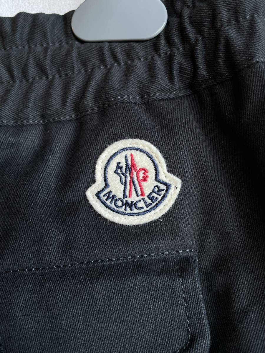 新品 本物 モンクレール ロゴ ワッペン ハーフパンツ 48 MONCLER 黒 ブラック ショートパンツ チノパン コットン_画像4