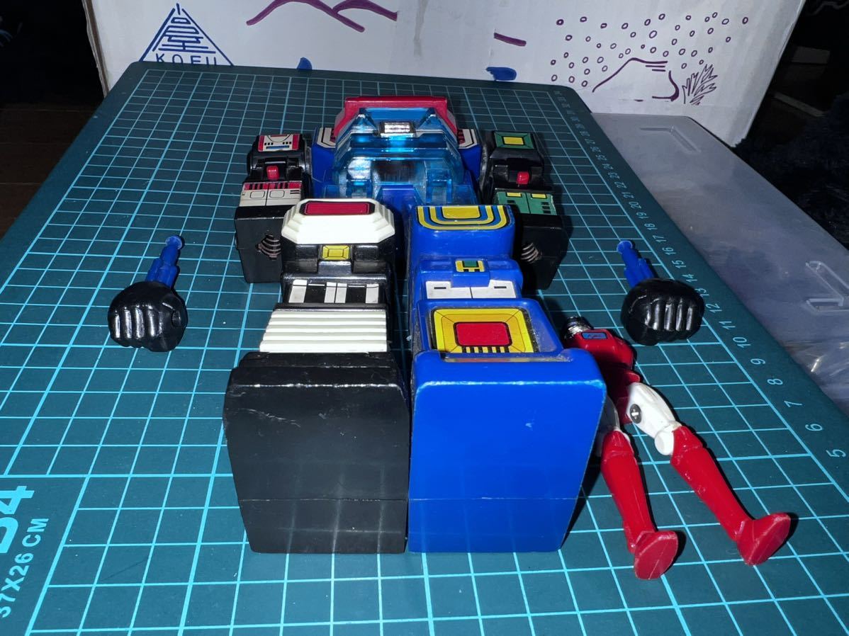 昭和　当時物　超合金　ロボット　レトロ　ポピー　タカトク　クローバー　六神合体ゴッドマーズ プラデラ パンチ　ゴッドガイヤー_画像10