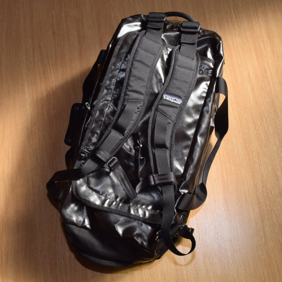 パタゴニア ブラックホールダッフル 60L ダッフルバッグ BLK パタゴニア ブラックホールダッフル 60L ダッフルバッグ BLK