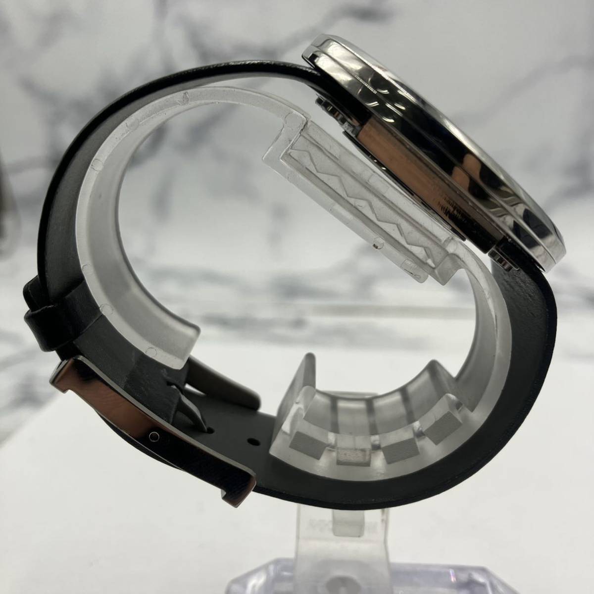 ◎【売り切り】Calvin Kleinカルバンクライン 腕時計 K94 231 01 クォーツ レザーバンド ブラック メンズ _画像4