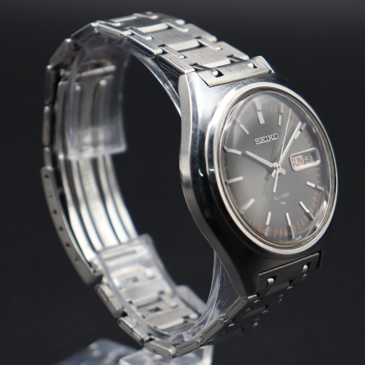 SEIKO セイコー 3303-8070 EL-330 電磁テンプ式 デイデイト 亀戸 SEIKO社製バックル アンティーク メンズ腕時計_画像4