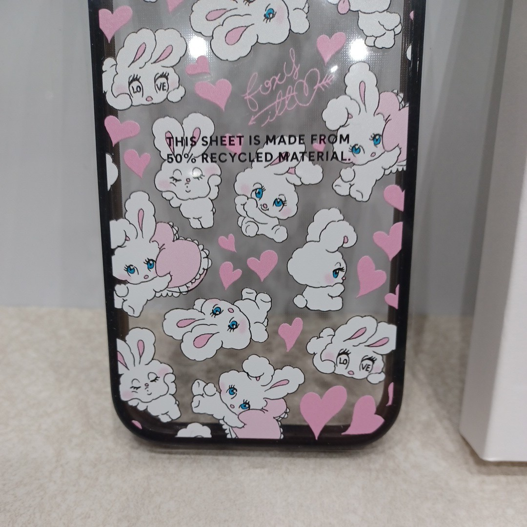 f118 CASETiFY コンパクト iPhone 15 ケース [MIL規格準拠 (2x MIL-STD-810G) / Sweetheart Mix - クリア ブラック_画像4