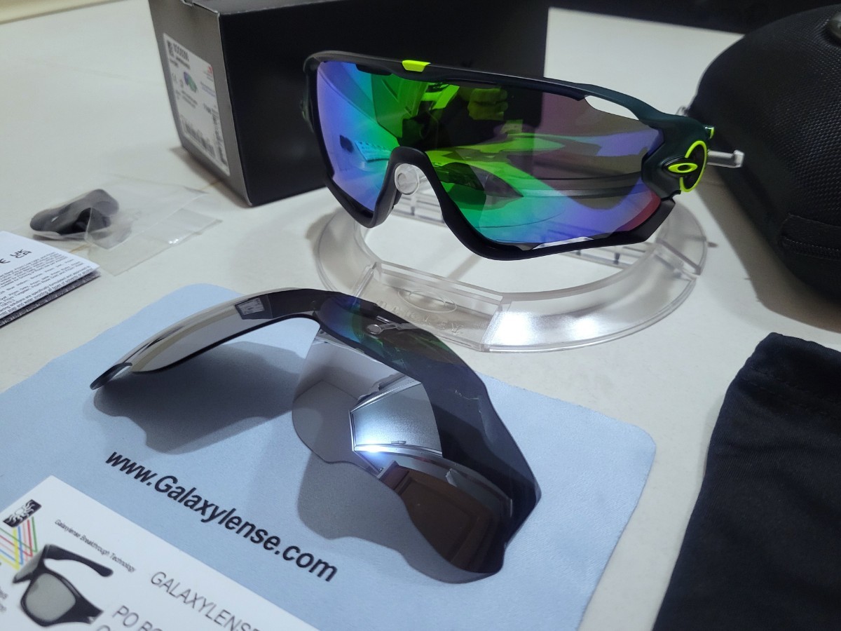 正規品 新品 偏光レンズ2枚付き OAKLEY JAWBREAKER オークリー ジョウブレイカー Jade Silver Polarized ジェイド ポラライズド サングラス_画像5