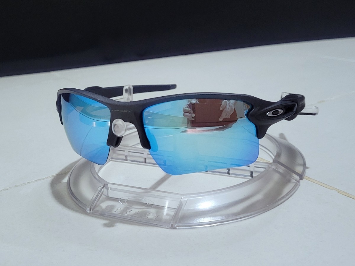 正規品 新品 偏光レンズ2枚付き OAKLEY FLAK 2.0 XL オークリー フラック Sapphire Iridiun Polarized サファイア ポラライズド サングラス