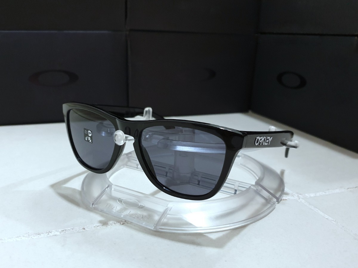 正規品 新品 偏光レンズ付き OAKLEY FROGSKINS オークリー フロッグスキン Sapphire Polarized サファイア ポラライズド サングラス_画像5