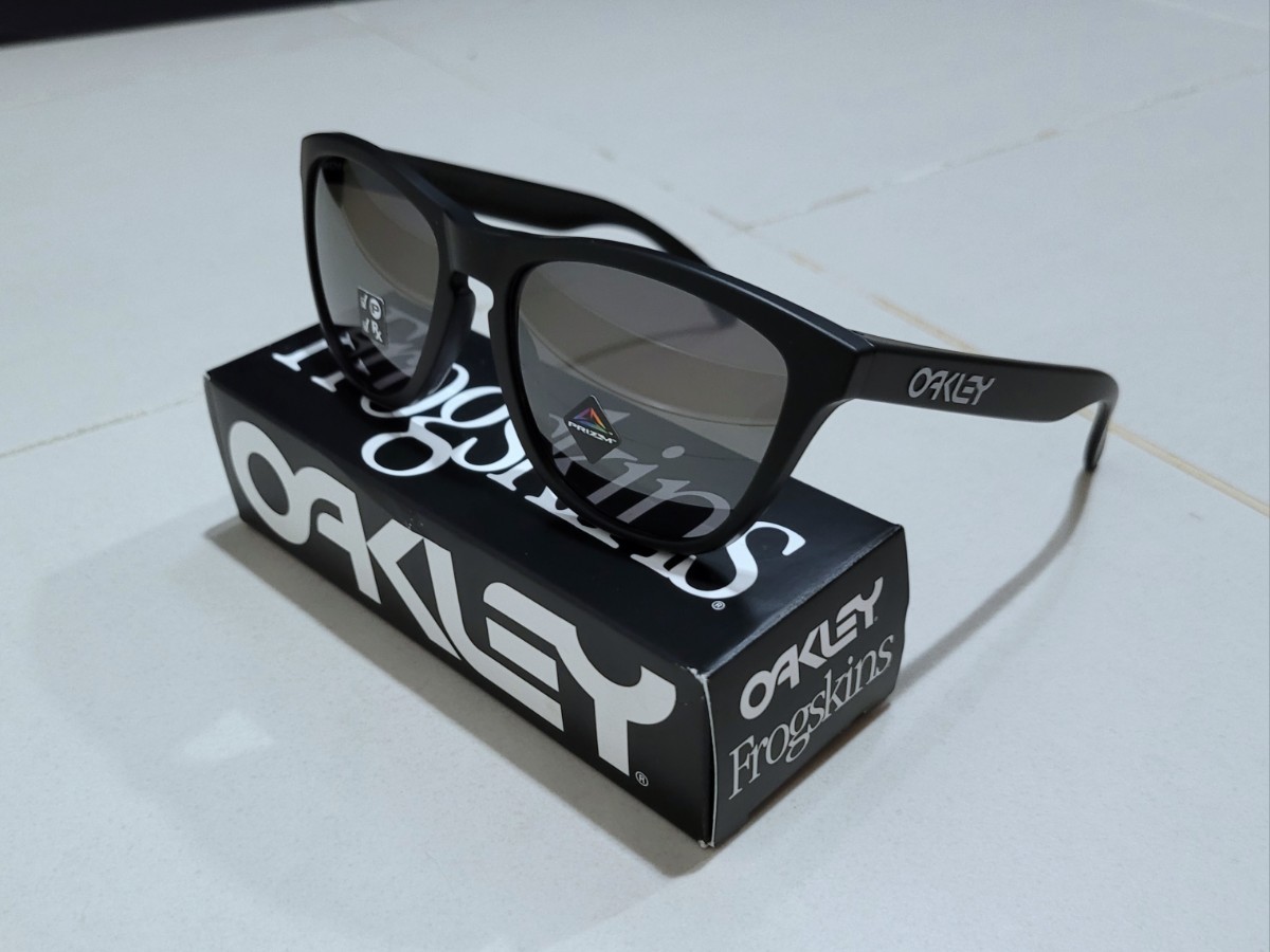 正規品 新品 偏光レンズ OAKLEY FROGSKINS オークリー フロッグスキン PRIZM BLACK POLARIZED プリズム ブラック ポラライズド サングラス_画像2