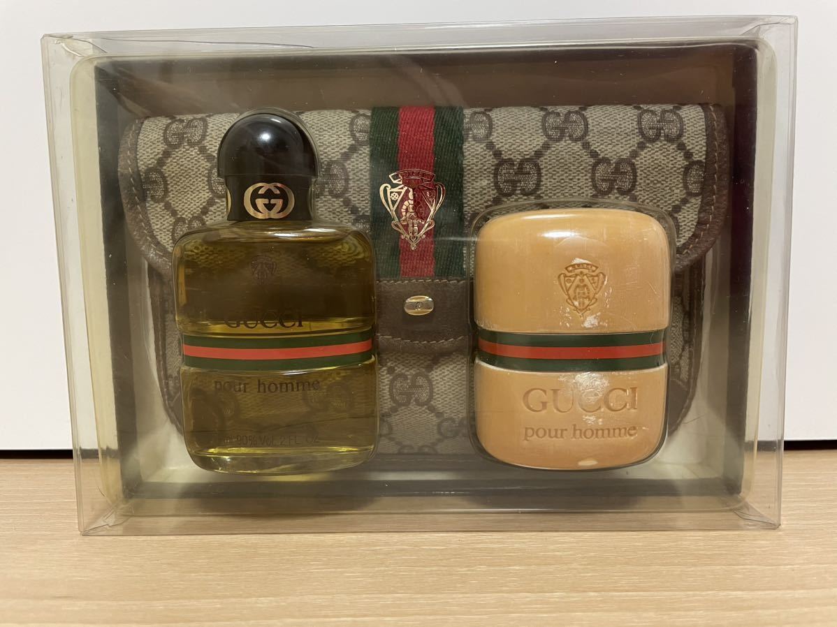 【中古 未使用】GUCCI 『香水・せっけん・ポーチ』セット『GUCCI pour homme trousse de voyage』_画像3