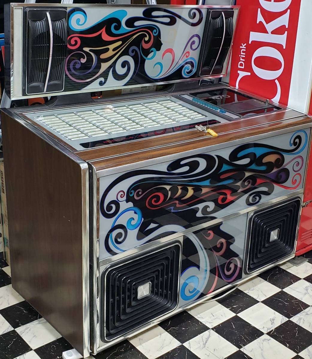 ROCK-OLA 470 juke box! # gumball machine . exhibited!!