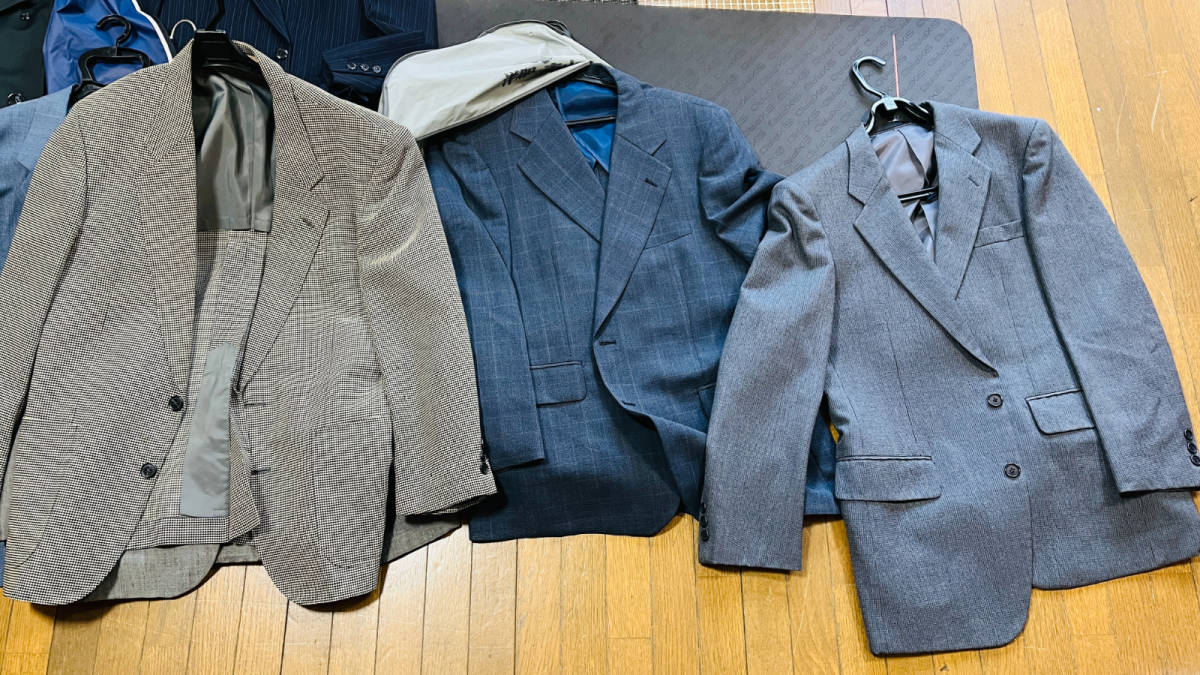 大量出品中！片付け身辺整理処分、まとめて取引歓迎！ 紳士服　背広　メンズスーツ　セットアップ　大量セット_画像4