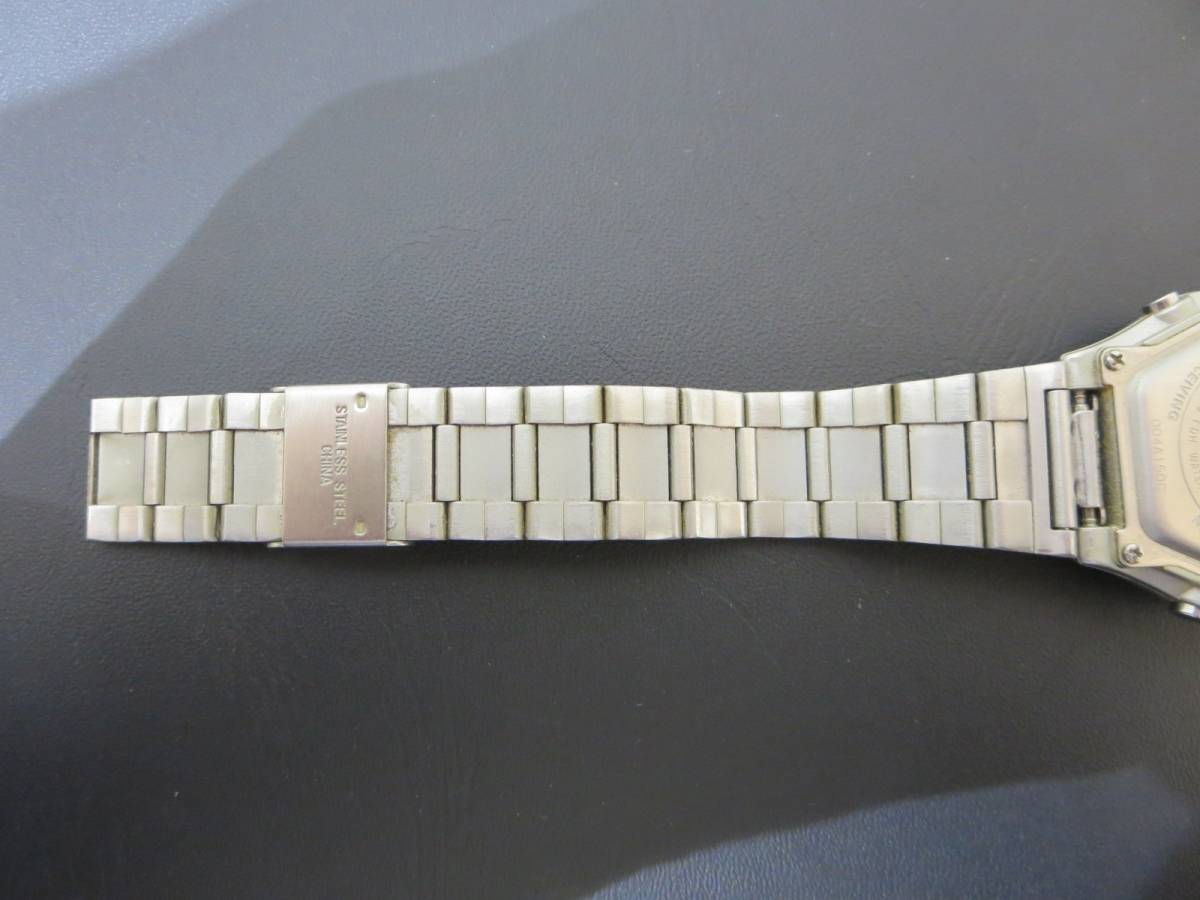 ジャンク　CASIO　カシオ　LWA-M141　クオーツ　腕時計　_画像10