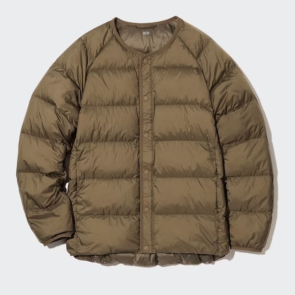 送料込 新品 7 990円 UNIQLO リサイクル ノーカラー ダウン 送料込 新品 7 990円 UNIQLO リサイクル ノーカラー ダウン