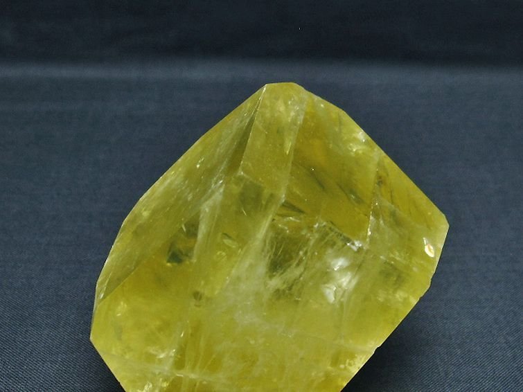 誠安◆超レア極品天然AAA黄水晶(シトリン)原石[T386-7112]_画像2