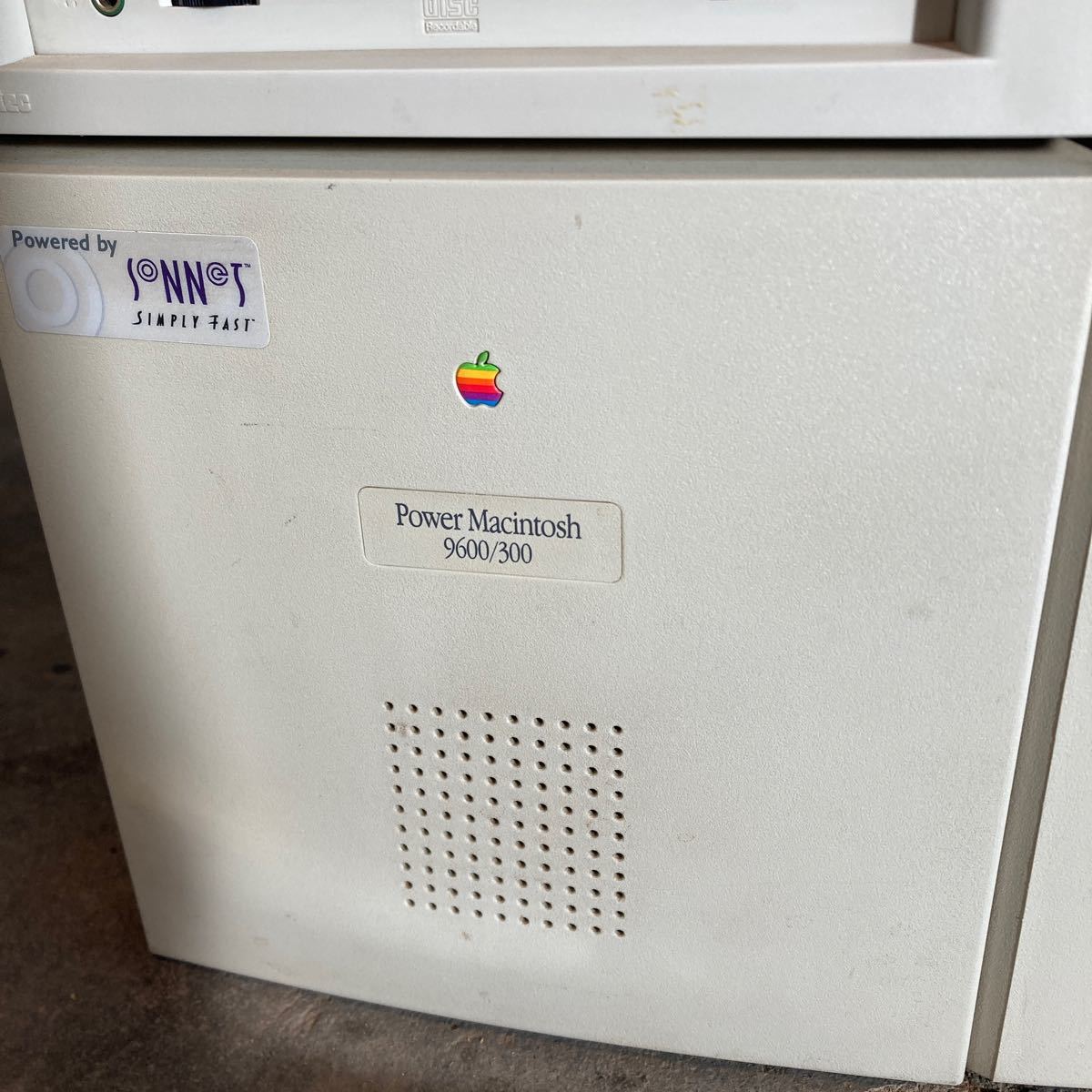 旧型PC Apple アップル Power Macintosh 9600/300 現状品 ビンテージ パソコン コレクション 電源のみ確認 埼玉県 川越市 的場_画像3