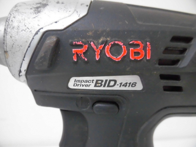 RYOBIリョービ BID-1416 充電式インパクトドライバ バッテリー B-1430L 充電器 ケース付き 簡易動作確認済み 激安１円スタート_画像3