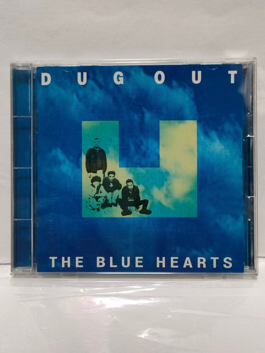 THE  BLUE  HEARTS  ザ・ブルーハーツ  『DUG  OUT』　☆12曲収録☆　「手紙」「夜の盗賊団」「夕暮れ」　