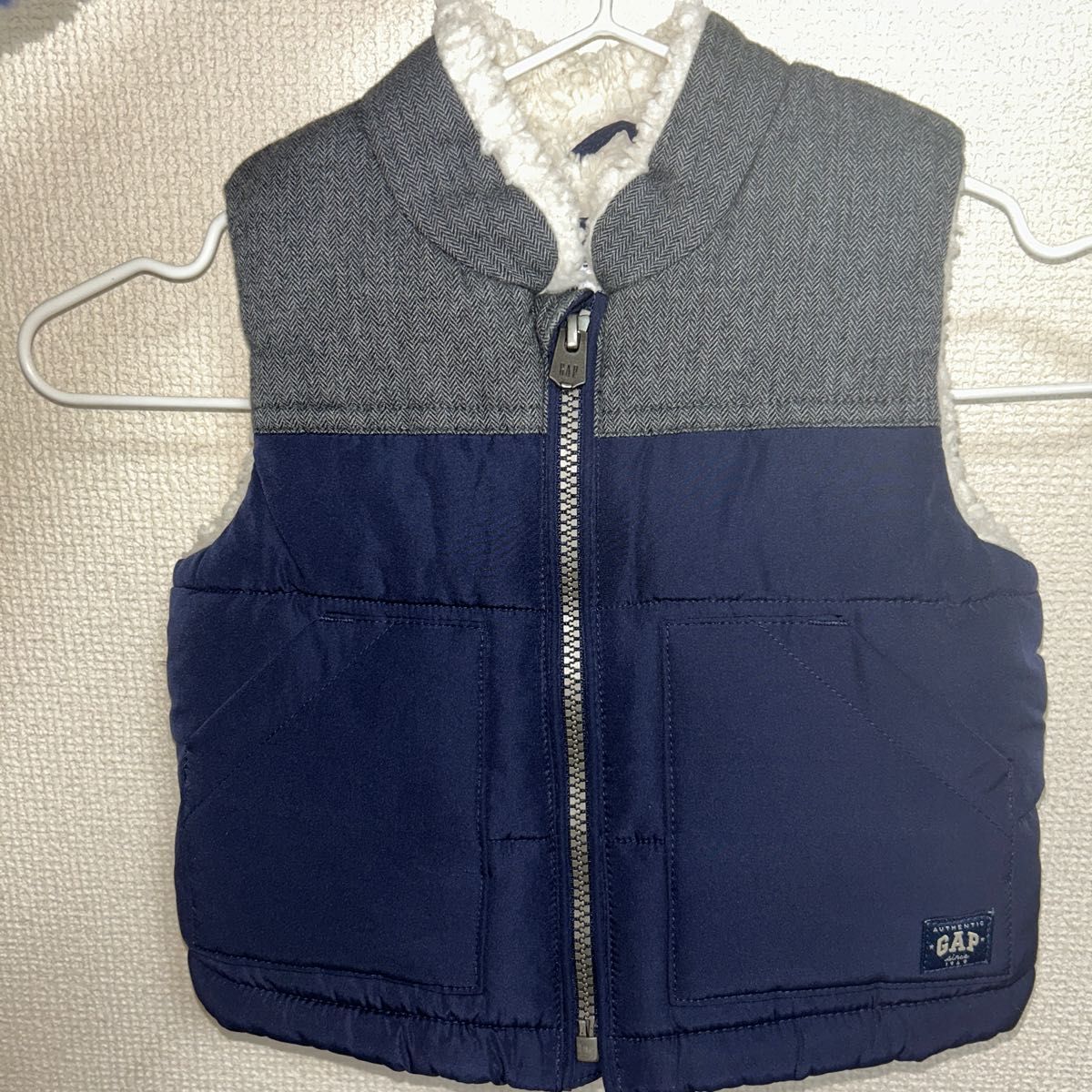 【美品】baby gap ボア　ベスト　ダウン　80cm