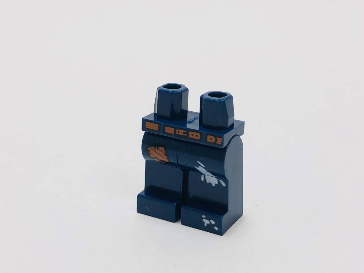 【新品未使用】レゴ　LEGO　ミニフィグ　レッグ　足　ベルト　ペンキ_画像1